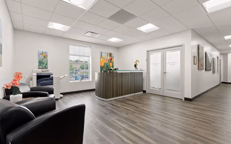 4315 50th St Nw, Washington, 20 DESKS 4315 50th St Nw, Washington image 1