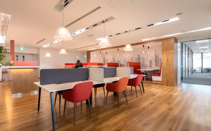 25 Effie Road, London, 50 DESKS 25 Effie Road, London image 1