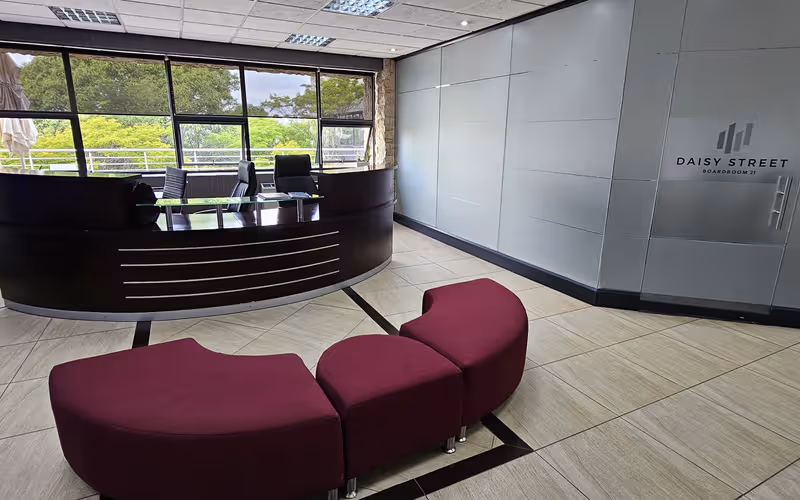 135 Daisy Street Dupe, Sandton, 26 DESKS 135 Daisy Street Dupe, Sandton image 1