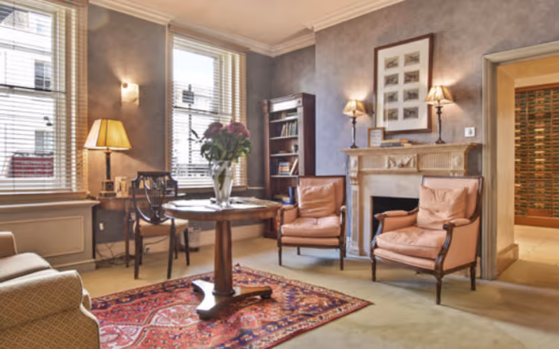 1 Hill Street, Greater London, 6 DESKS 1 Hill Street, Greater London image 1