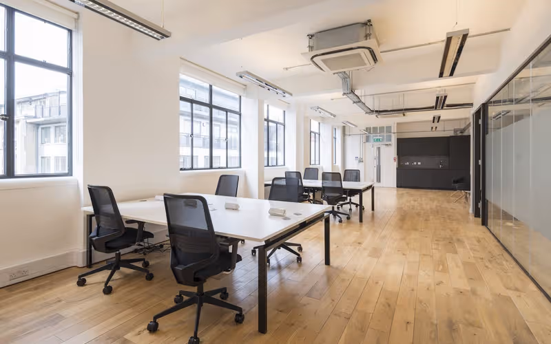 Emerald Street, London, 36 DESKS Emerald Street, London image 1