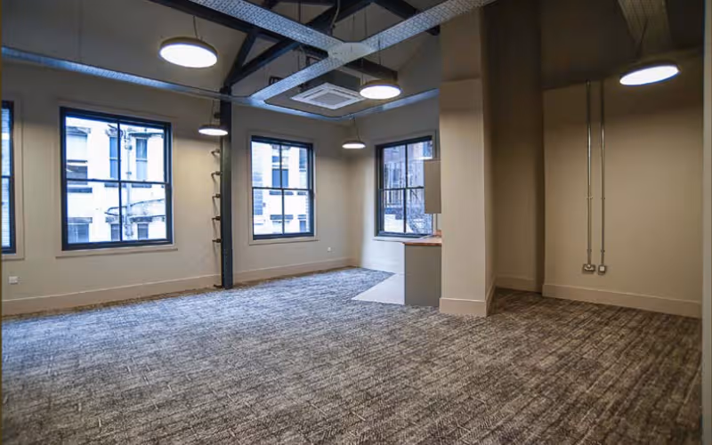 14-18 Tib Lane, Manchester, 12 DESKS 14-18 Tib Lane, Manchester image 1