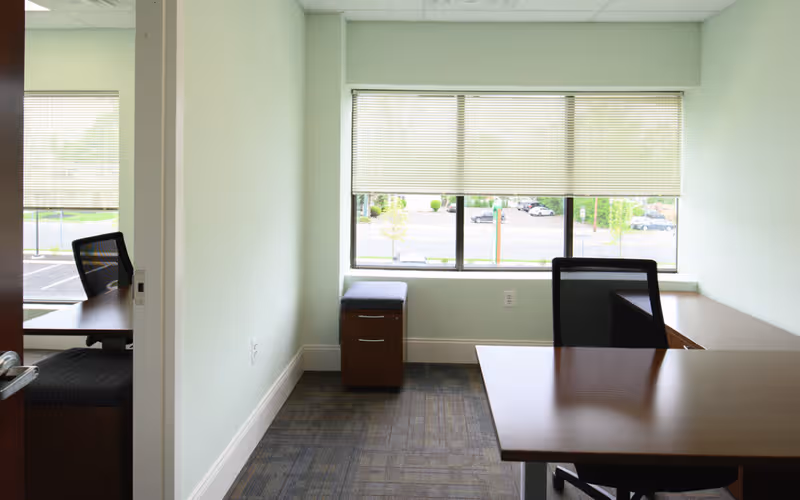 4 Haddonfield Rd, Cherry Hill, 6 DESKS 4 Haddonfield Rd, Cherry Hill image 1