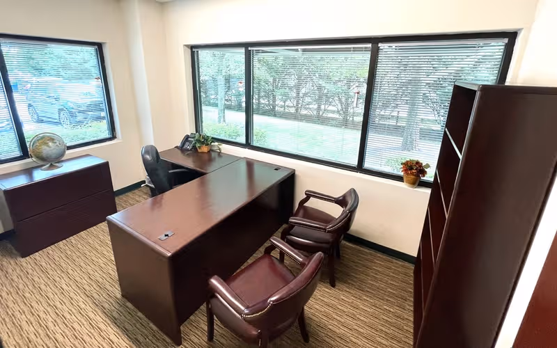 5850 Waterloo Road, Columbia, 2 DESKS 5850 Waterloo Road, Columbia image 1