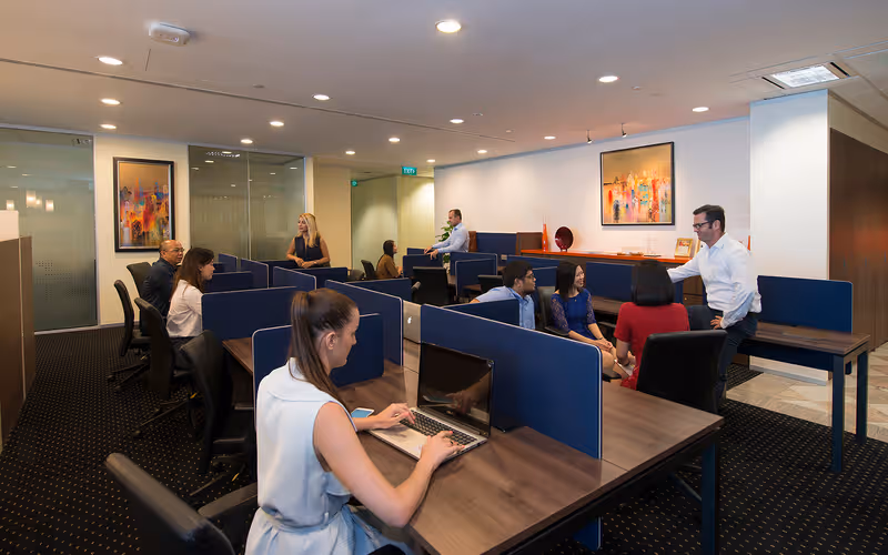 10 Marina Boulevard, Singapore, 25 DESKS 10 Marina Boulevard, Singapore image 1