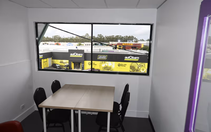 105 Browns Plains Rd, Browns Plains image 1