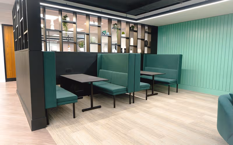 4 Thomas More Street, London, 185 DESKS 4 Thomas More Street, London image 1