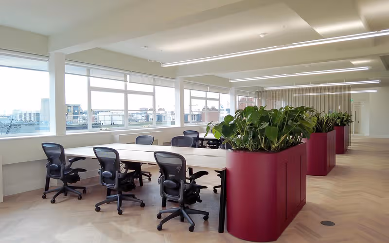 1 Alfred Mews, London, 558 DESKS 1 Alfred Mews, London image 1