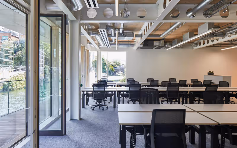 6 Orsman Road, Haggerston, 84 DESKS 6 Orsman Road, Haggerston image 1