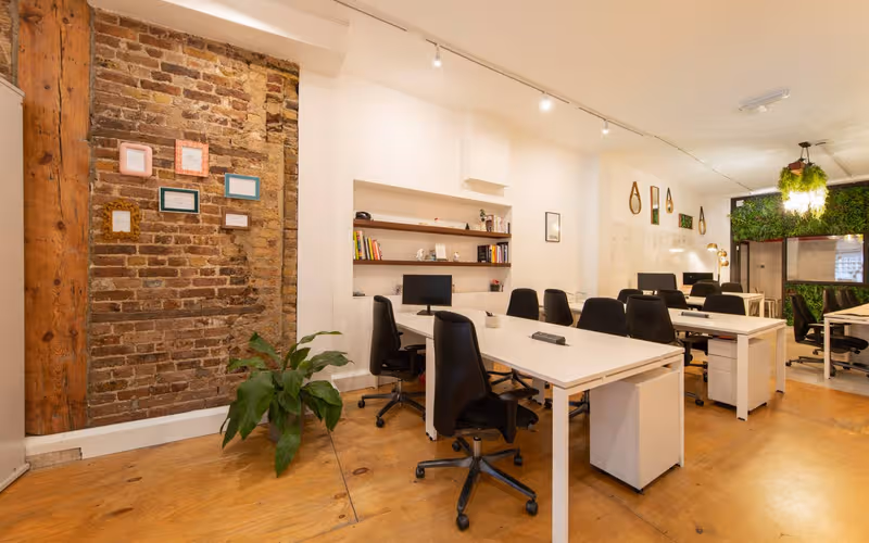 189-190 Shoreditch High Street, Shoreditch, 30 DESKS 189-190 Shoreditch High Street, Shoreditch image 1