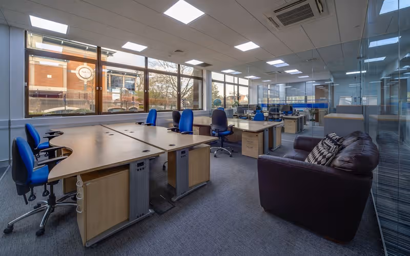7 Elmfield Road, Greater London image 1