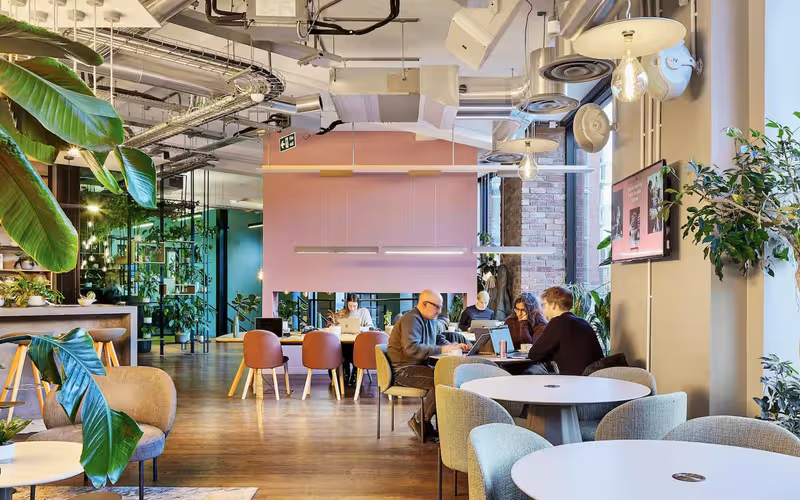 1 Long Lane, Greater London, 125 DESKS 1 Long Lane, Greater London image 1