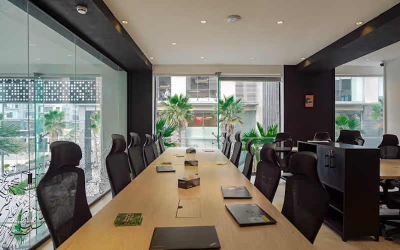 Cp 83 Raya Fairways Commercial Phase 6 Dha, Lahore image 1