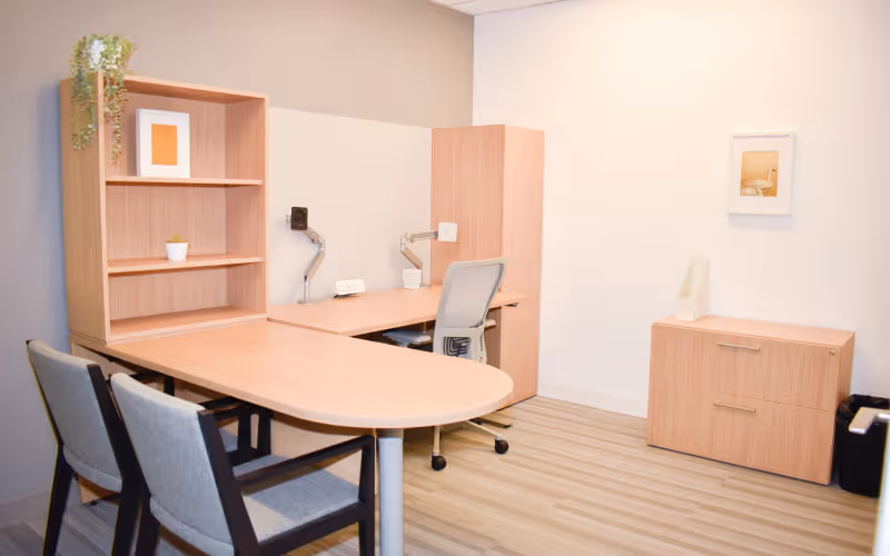 1290 Central Pkwy W, Mississauga, 10 DESKS 1290 Central Pkwy W, Mississauga image 1