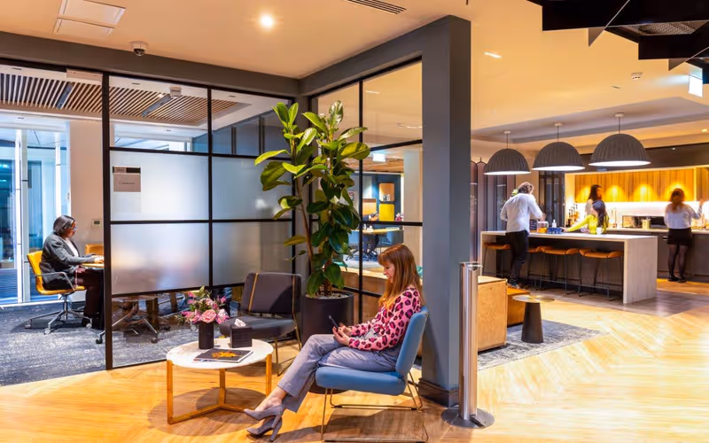 81 Chancery Lane, Holborn image 1