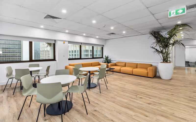 127 Creek Street, Brisbane image 1
