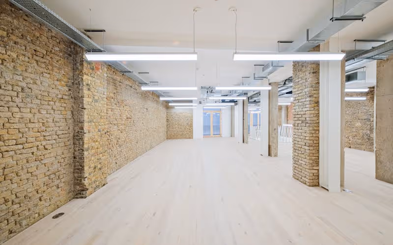49-51 Farringdon Road, Clerkenwell, 66 DESKS 49-51 Farringdon Road, Clerkenwell image 1