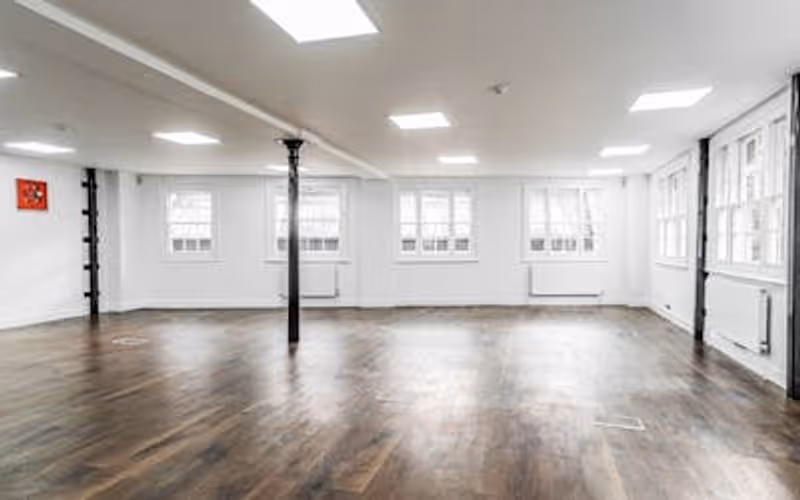 6-8 Sycamore Street, Clerkenwell, 16 DESKS 6-8 Sycamore Street, Clerkenwell image 1