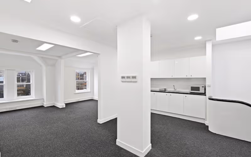 21 Wigmore St, Marylebone, 8 DESKS 21 Wigmore St, Marylebone image 1