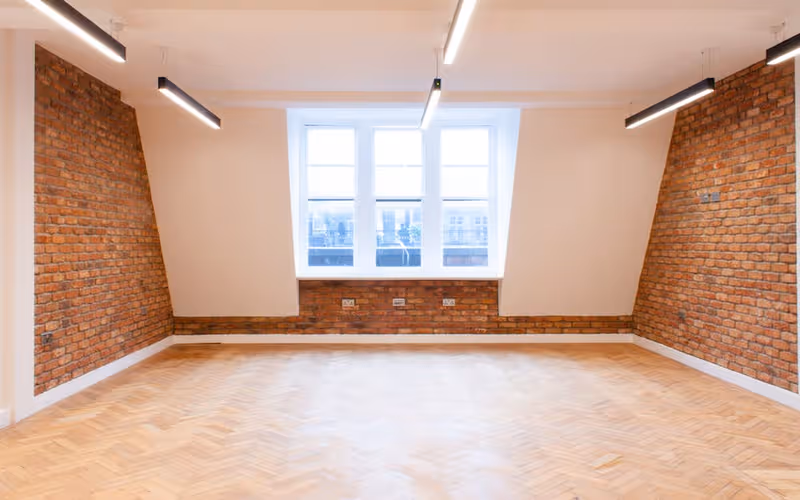 55-56a Poland St, Soho image 1