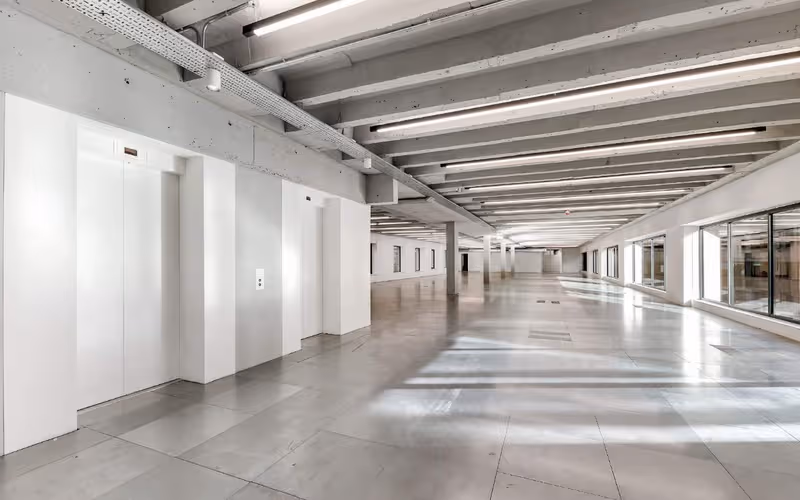 9 Devonshire Square, London, 150 DESKS 9 Devonshire Square, London image 1