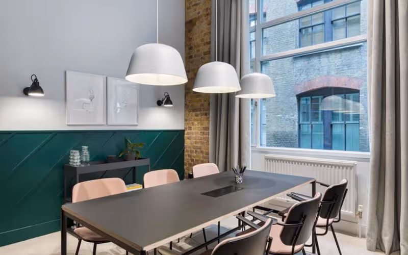 24 Greville Street, Holborn, 33 DESKS 24 Greville Street, Holborn image 1