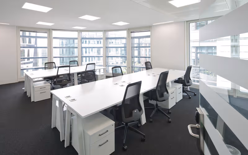 33 Cannon Street, London, 20 DESKS 33 Cannon Street, London image 1