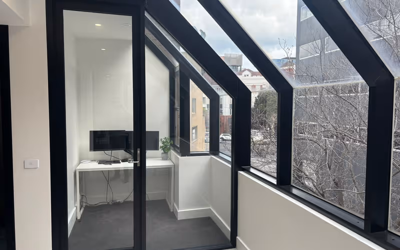 20 Commercial Rd, Melbourne image 1