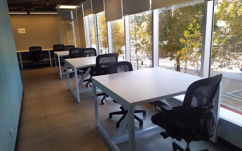 2930 Av Apoquindo, Las Condes, 10 DESKS 2930 Av Apoquindo, Las Condes image 1