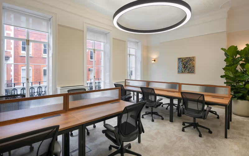 32 Welbeck Street, London image 1