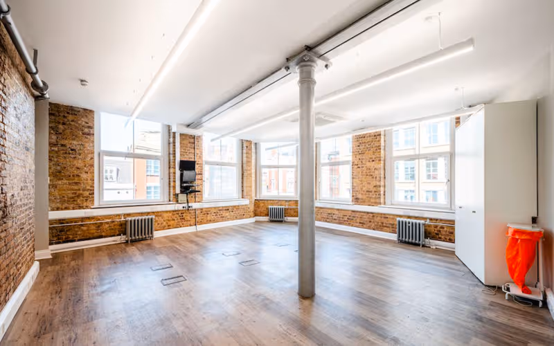 155 Curtain Rd, London, 34 DESKS 155 Curtain Rd, London image 1