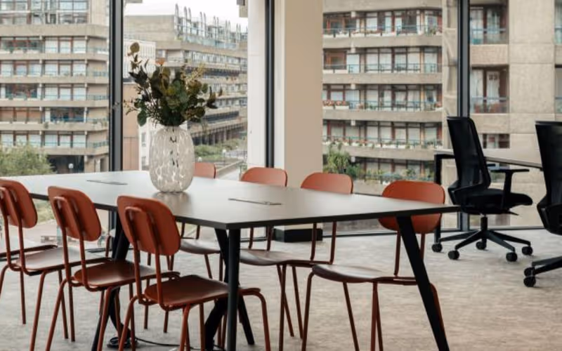 140 Aldersgate Street, London, 120 DESKS 140 Aldersgate Street, London image 1