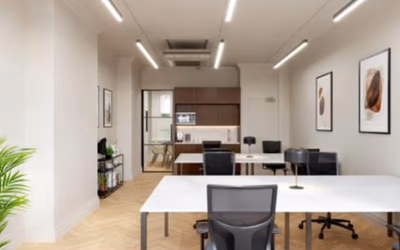 18 Woodstock Street, London, 12 DESKS 18 Woodstock Street, London image 1
