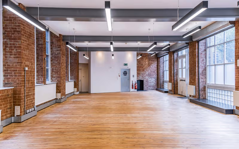 10-18 Vestry St, London, 52 DESKS 10-18 Vestry St, London image 1