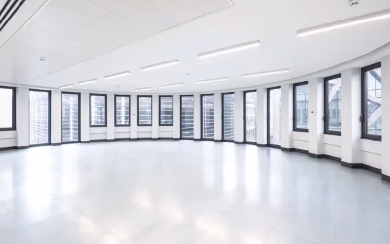 76 Cannon St, London, 17 DESKS 76 Cannon St, London image 1