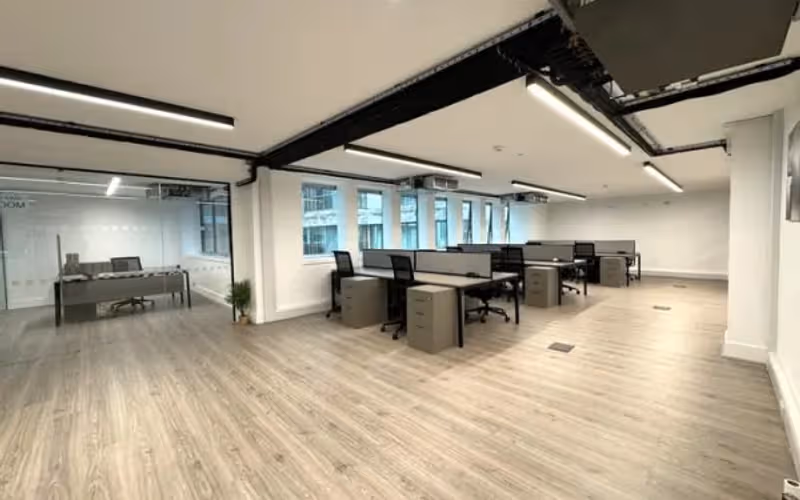 16 St Clare St, London, 16 DESKS 16 St Clare St, London image 1