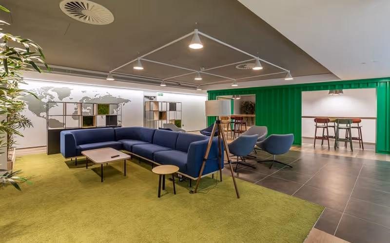 160 Euston Road, London, 73 DESKS 160 Euston Road, London image 1