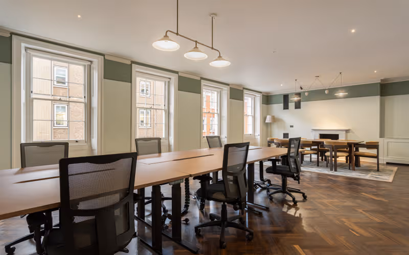75 Grosvenor St, London, 149 DESKS 75 Grosvenor St, London image 1