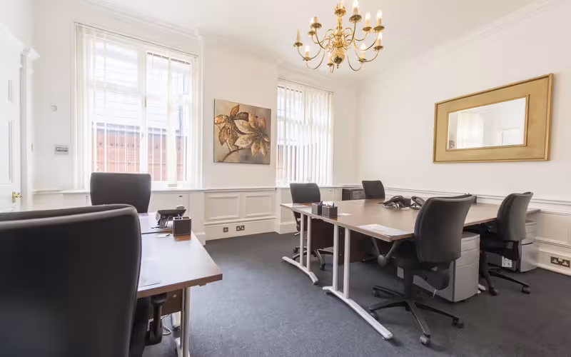 11-12 Tokenhouse Yard, London, 20 DESKS 11-12 Tokenhouse Yard, London image 1