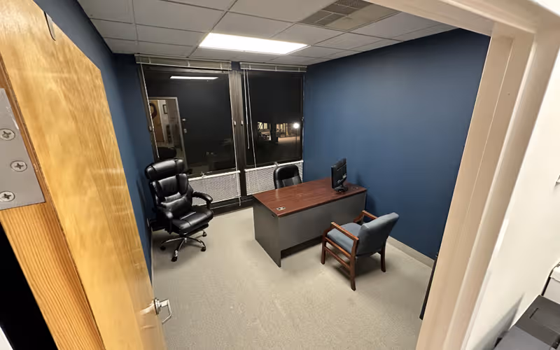 1 University Plaza Drive, Hackensack, 1 DESK 1 University Plaza Drive, Hackensack image 1