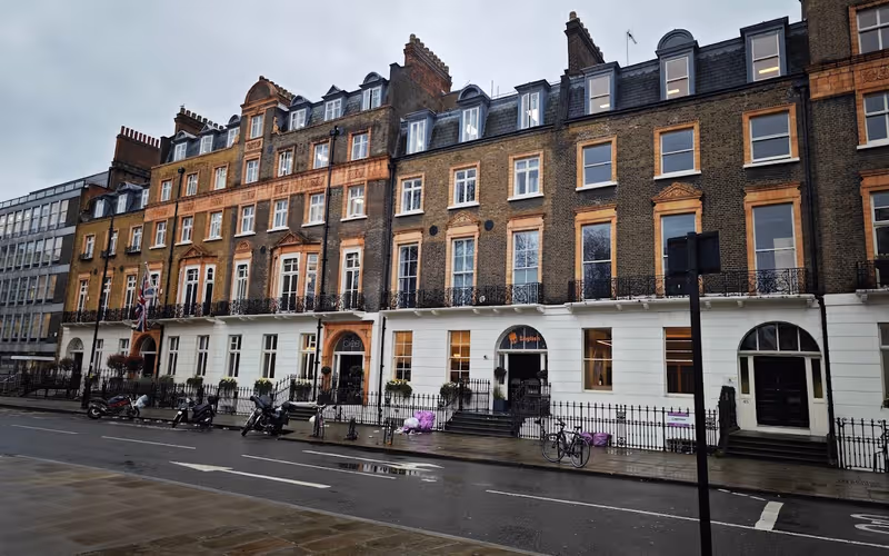 44 Russell Square, Bloomsbury, 25 DESKS 44 Russell Square, Bloomsbury image 1