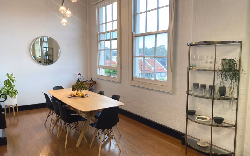 17 Thurlow Street, Redfern, 6 DESKS 17 Thurlow Street, Redfern image 1
