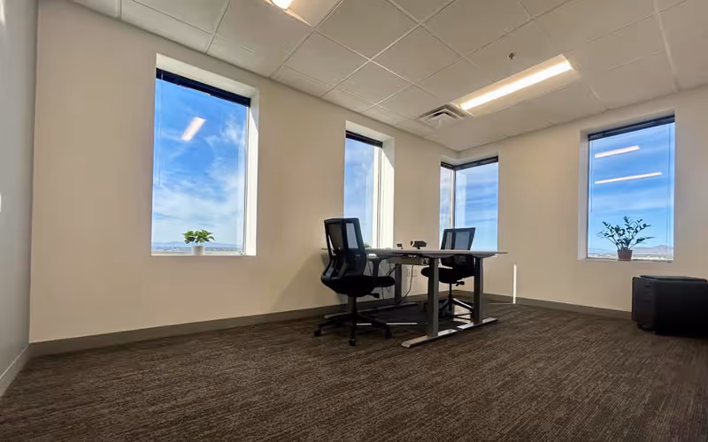 3838 N Central Avenue, Phoenix, 8 DESKS 3838 N Central Avenue, Phoenix image 1