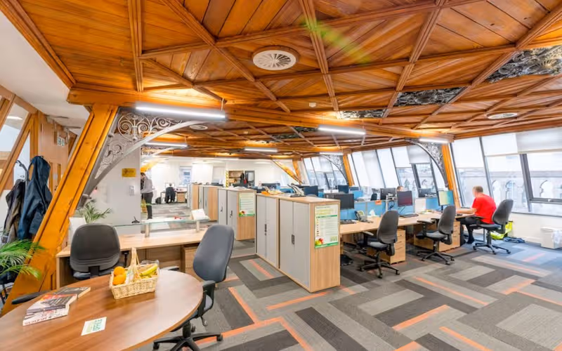 81 King Street, Manchester, 18 DESKS 81 King Street, Manchester image 1