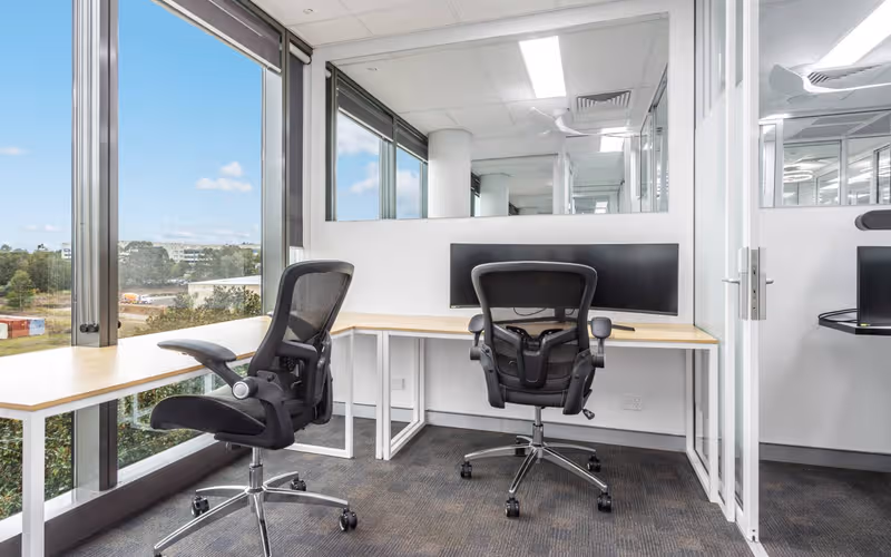 20 Lexington Drive, Bella Vista, 4 DESKS 20 Lexington Drive, Bella Vista image 1