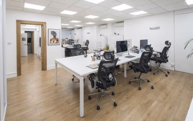 33 Percy Street, Fitzrovia, 10 DESKS 33 Percy Street, Fitzrovia image 1