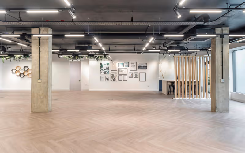 5 Rochester Mews, King's Cross image 1