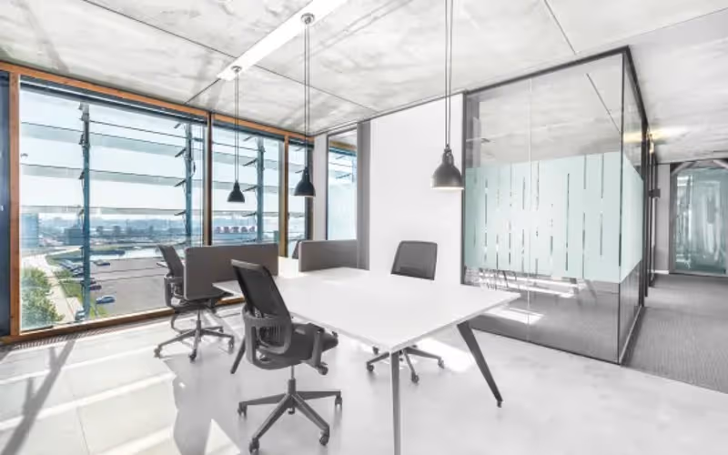 3300 Monroe Ave, Rochester, 50 DESKS 3300 Monroe Ave, Rochester image 1