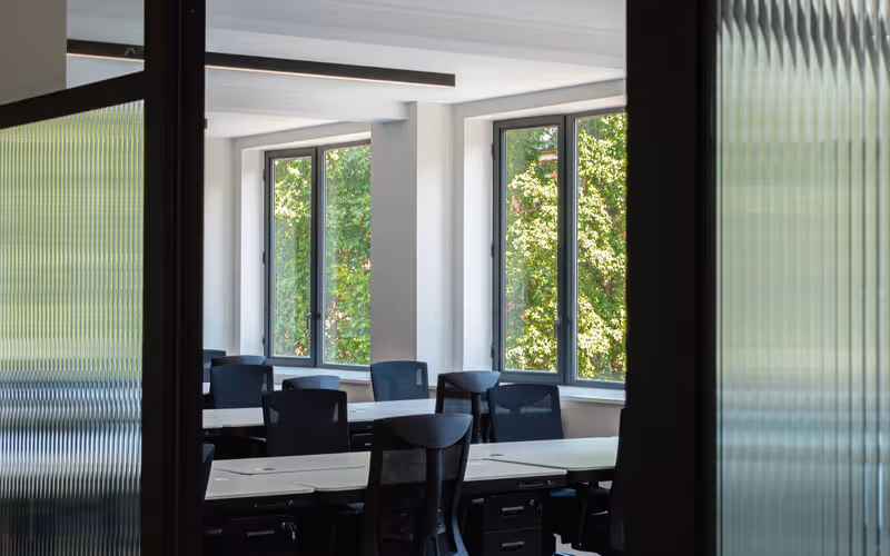 24 Eversholt Street, Euston, 24 DESKS 24 Eversholt Street, Euston image 1