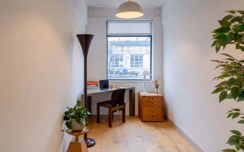 2 Bocking Street, London, 25 DESKS 2 Bocking Street, London image 1